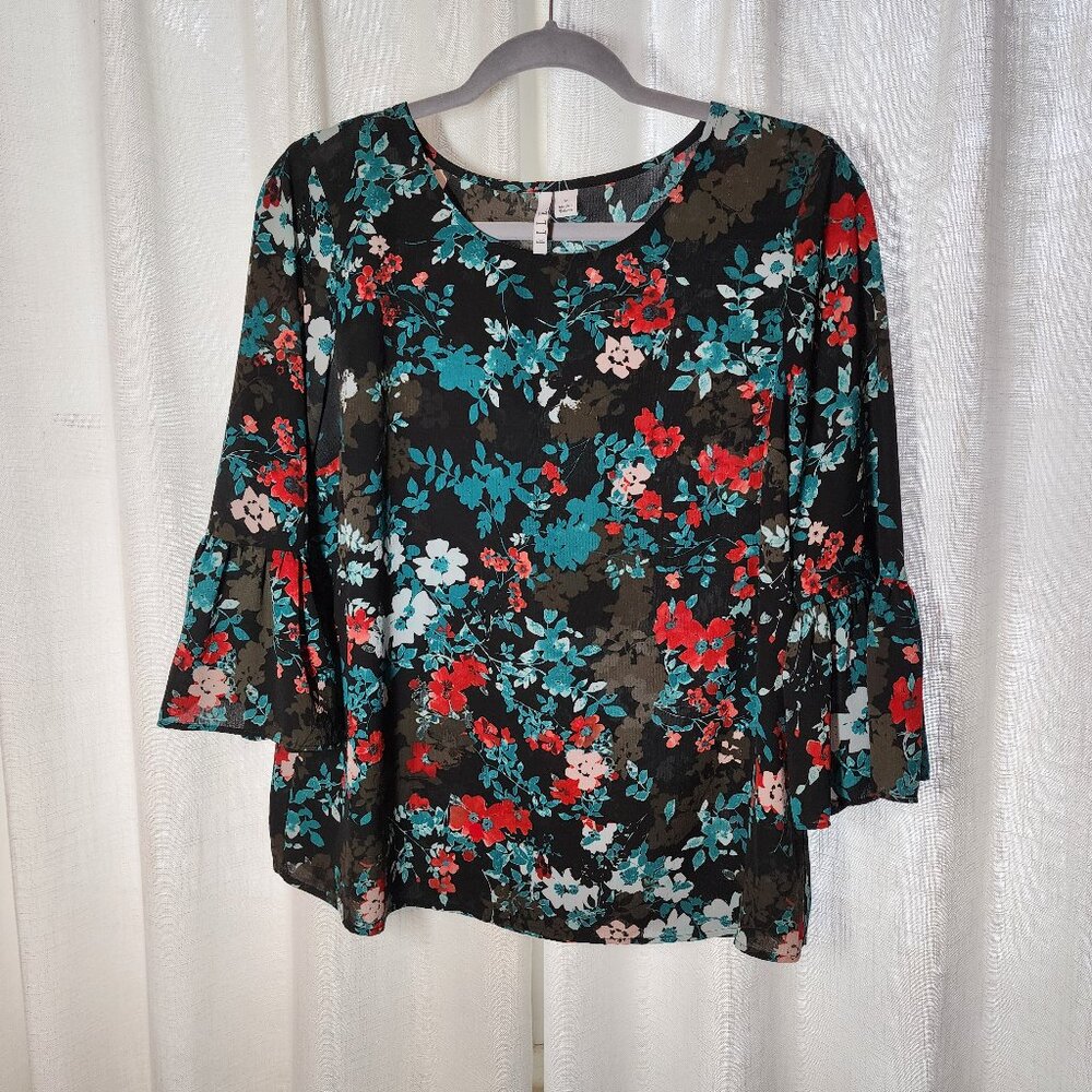 Dress shirt, black, with pink, green, red flowers, Elle Brand, Med
